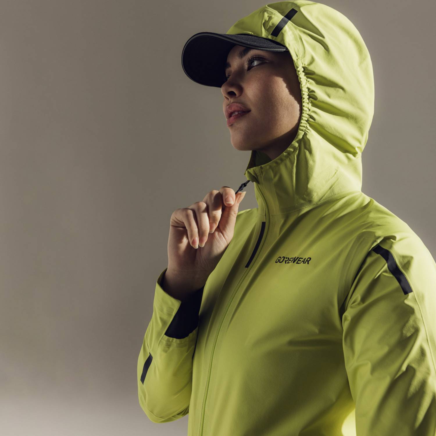 GOREWEAR Concurve Women's Gore-Tex Jacket, Lime