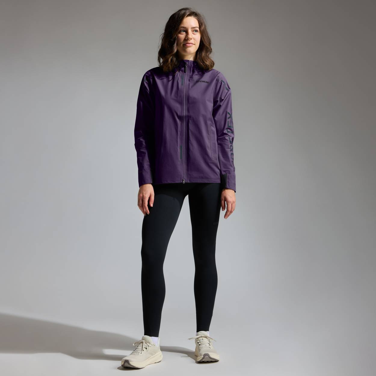 GOREWEAR Concurve Gore-Tex Logo Jacket Women, Purple Indigo/Amethyst Grey