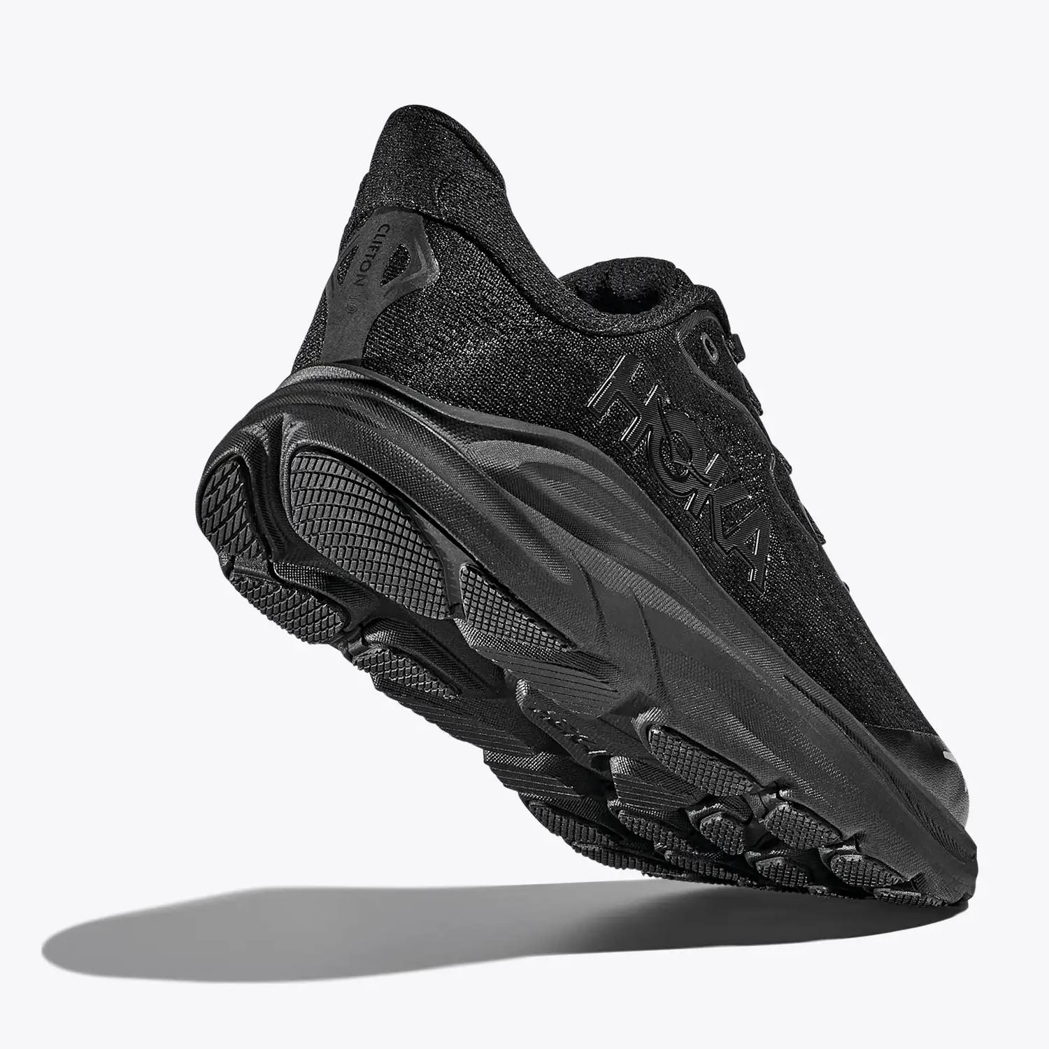 Hoka Clifton 10 Big Kids Running Shoes, Black/Black