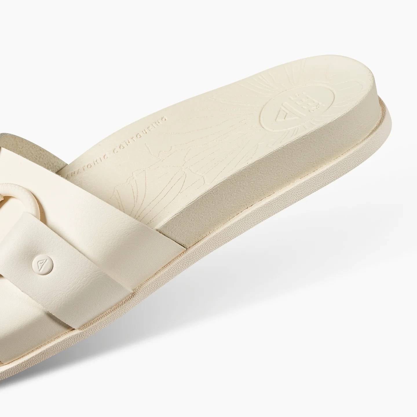 Reef Cushion Soho Cruz, Whisper White