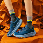 Feetures Merino 10 Max Cushion Mini Crew, Switchback Gray