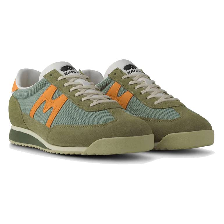 Karhu Mestari, Cedar/Bright Marigold