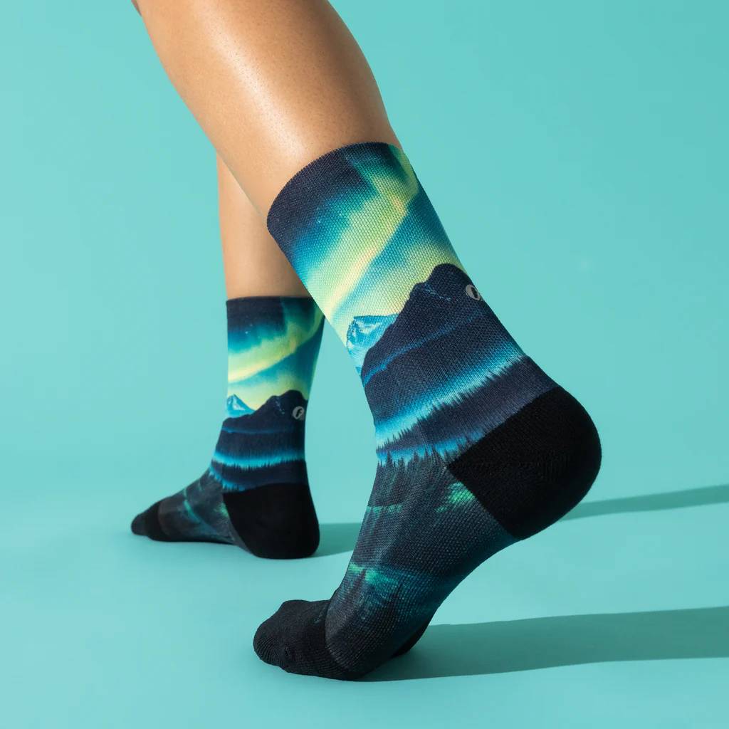 Feetures Elite Light Cushion Mini Crew, Aurora Glow
