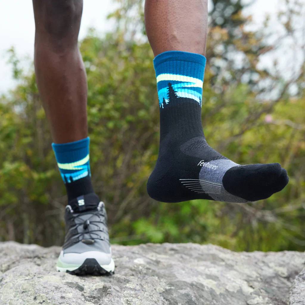 Feetures Trail Max Cushion Mini Crew, Blue Aurora